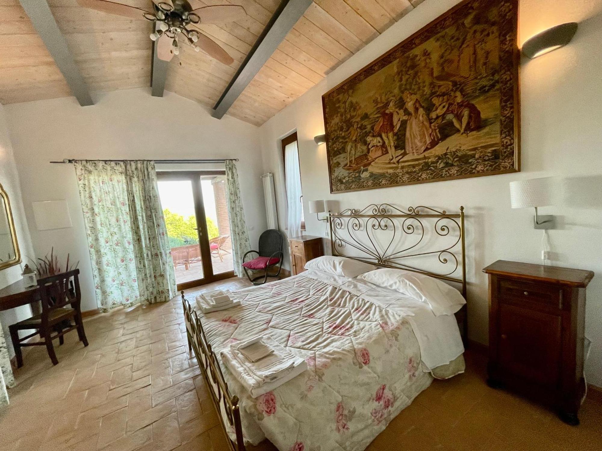 Holiday home Il Nido Del Falco Nelle Antiche Mura