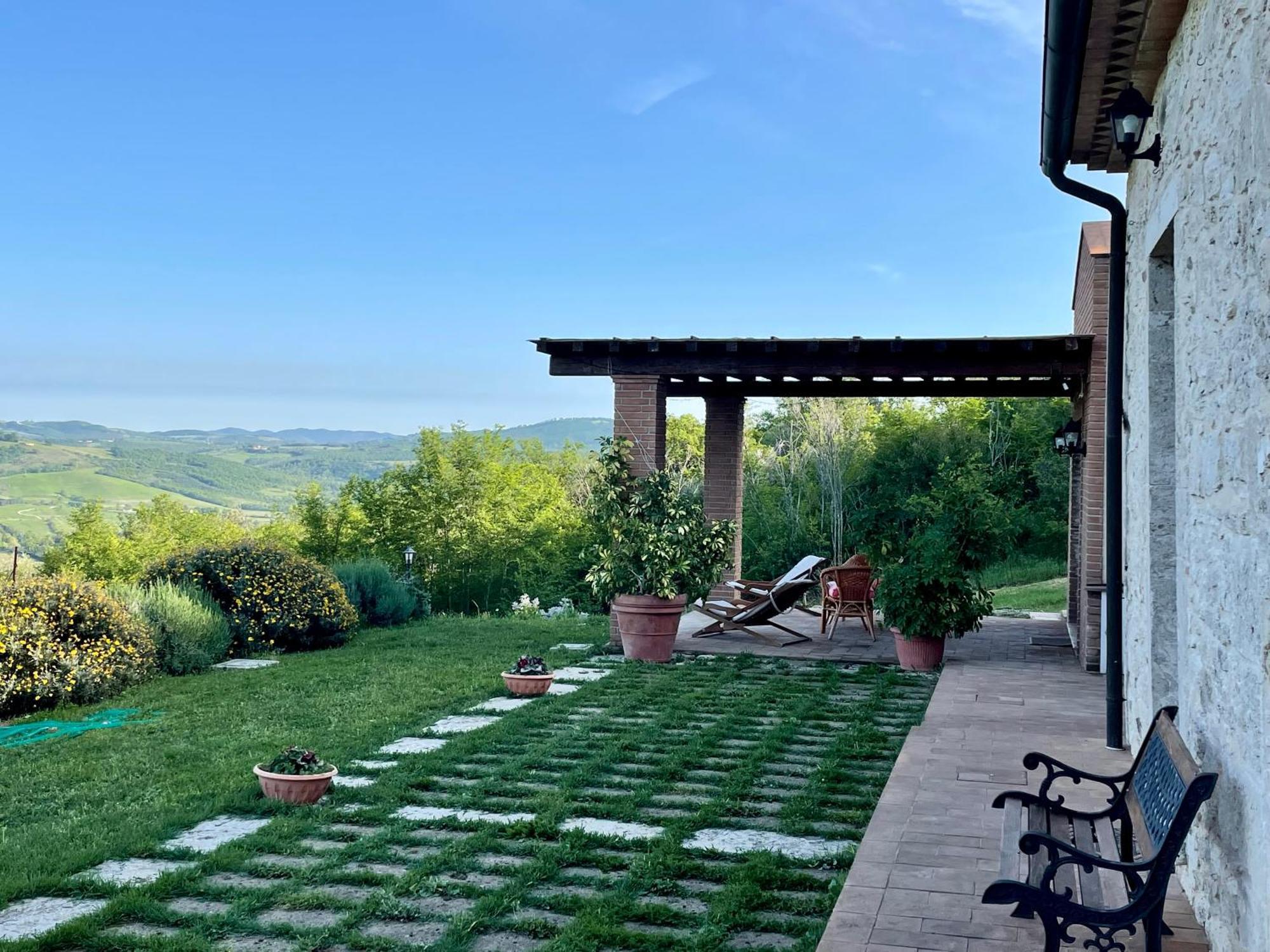 Il Nido Del Falco Nelle Antiche Mura Ferienhaus